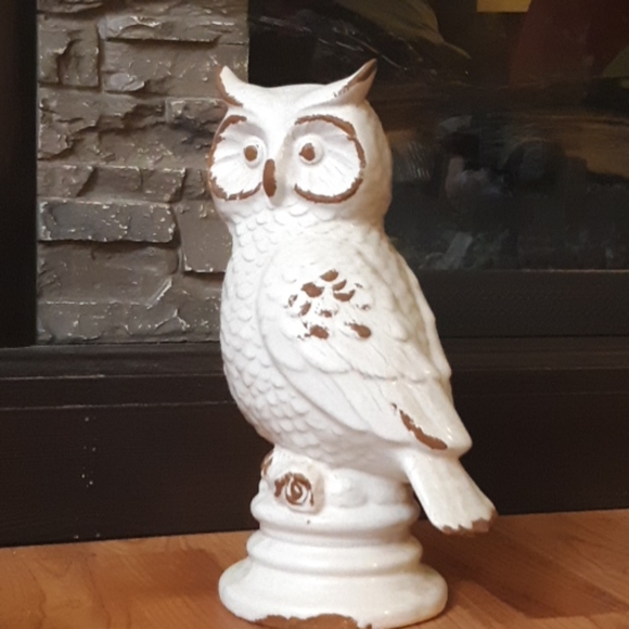 Ceramic OWL Predator BIRDS wise old owl Mantle Piece Pottery Glazed White - Picture 3 of 6